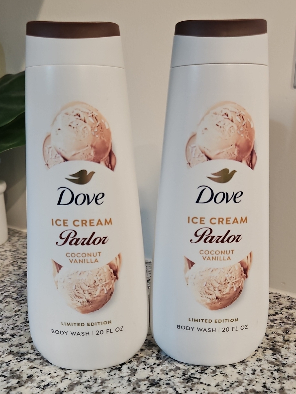 2x Dove Ice Cream Parlor Coconut Vanilla Body Wash 20oz